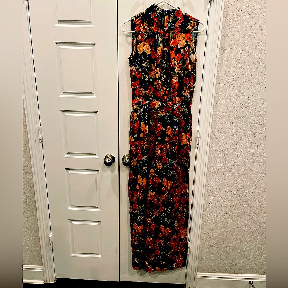 Zara Woman’s Floral Jumpsuit Vibrant Colors Size:Small Preloved